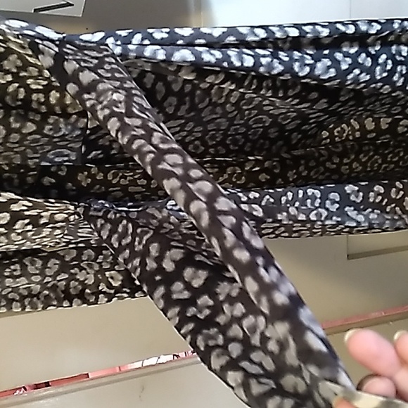 WOMENS WRAP DRESS - Picture 8 of 10